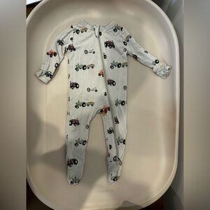 Kyte Baby Tractor Onesie (0-3)